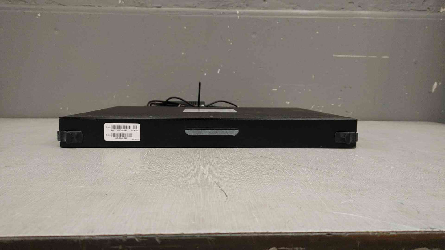 EMC 091-0-096 Avocent 1099-002 1U Rackmount 18.5" KVM Console(104010)