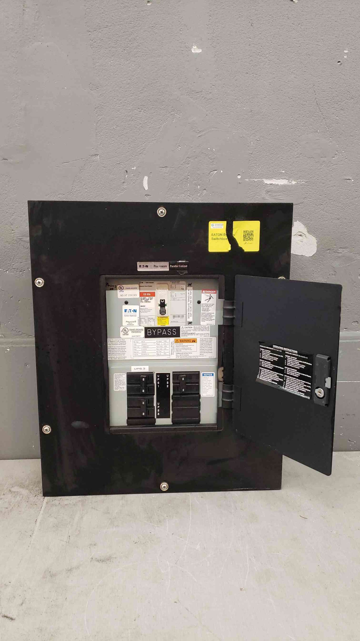 EATON MBP UPS Bypass Switchbox: 1x 225A, 3x 80A PRL1A 120/240V 225 Panel Amps(S6LLST4843)