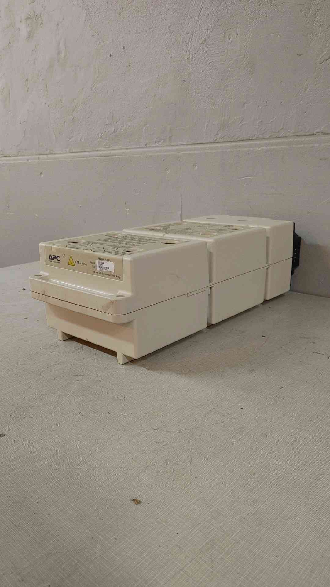 APC Sealed Non-Spillable Lead Acid Battery 120VDC 7.2AH SYBATT(104675)