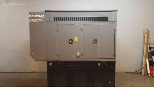 15KW 2.4L Generac Diesel Generator Set 132Gal. '16-33610