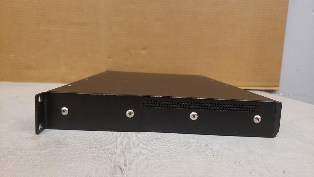 BLACK BOX SERVSELECT IP VM KV2116A(S6LLST8456)