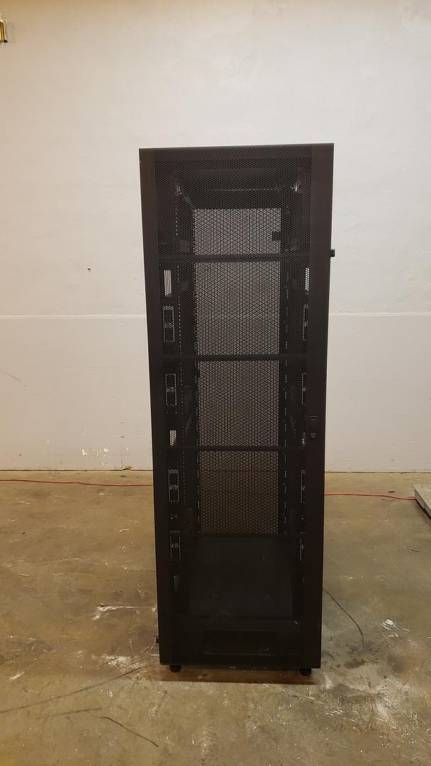 IBM SERVER RACK 9308 Front & Back Doors No Sides(S6LLST11049)