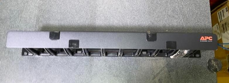 AR8602A APC Horizontal Cable Managers(S6LLST4741)