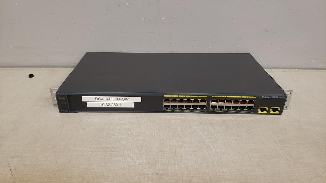 Cisco Systems Catalyst WS-C2960-24TT-L Series(S6LLST9053)