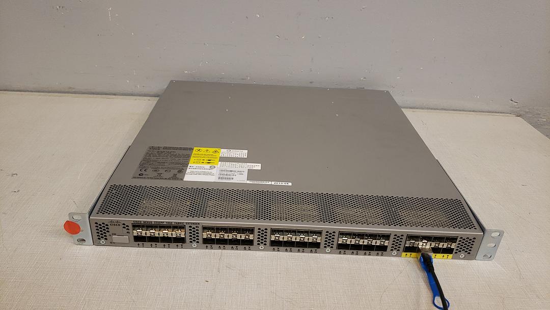 Lot of 3 Cisco Nexus N2K-C2232PP-10GE V03(S6LLST9139)