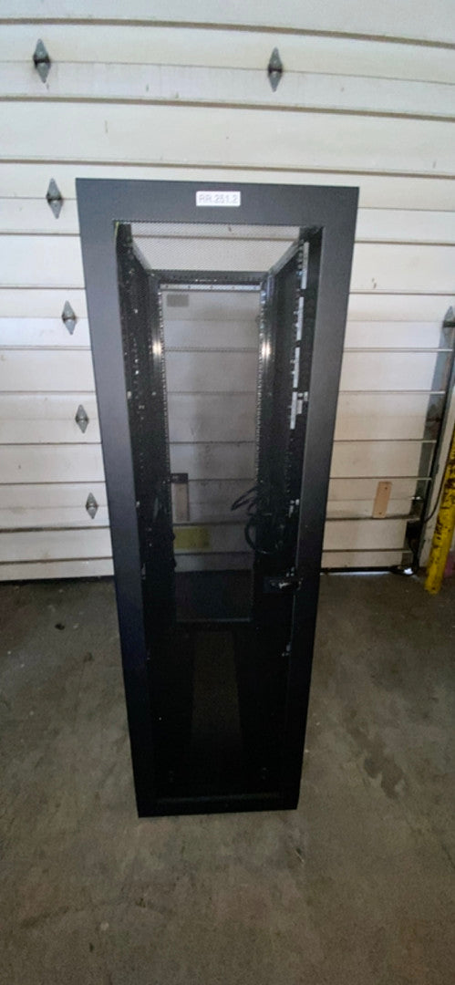 HITACHI Server Rack(S6LLST3145)