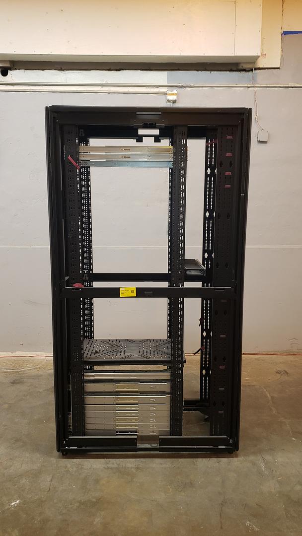 VERTIV Emerson Server Rack F8612 Doors / No Sides(S6LLST10757)