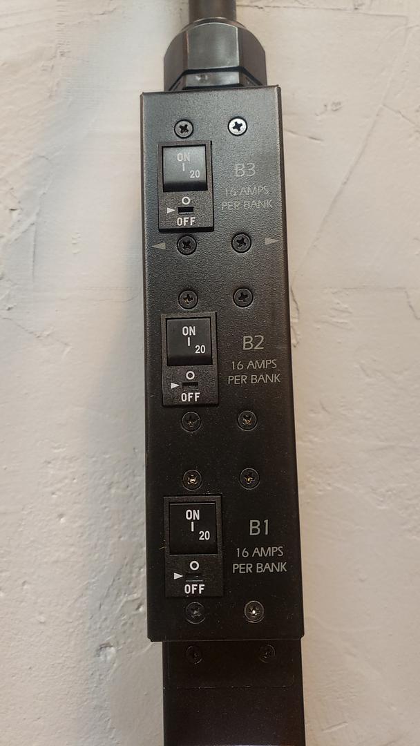 APC Switched PDU AP7968B 208V(S6LLST9063)